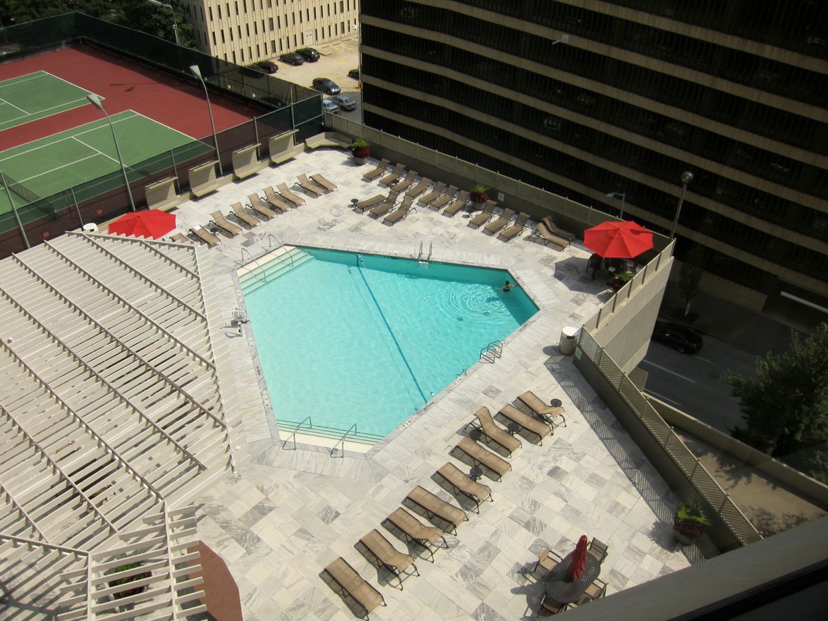 Downtown Hilton Pool 01