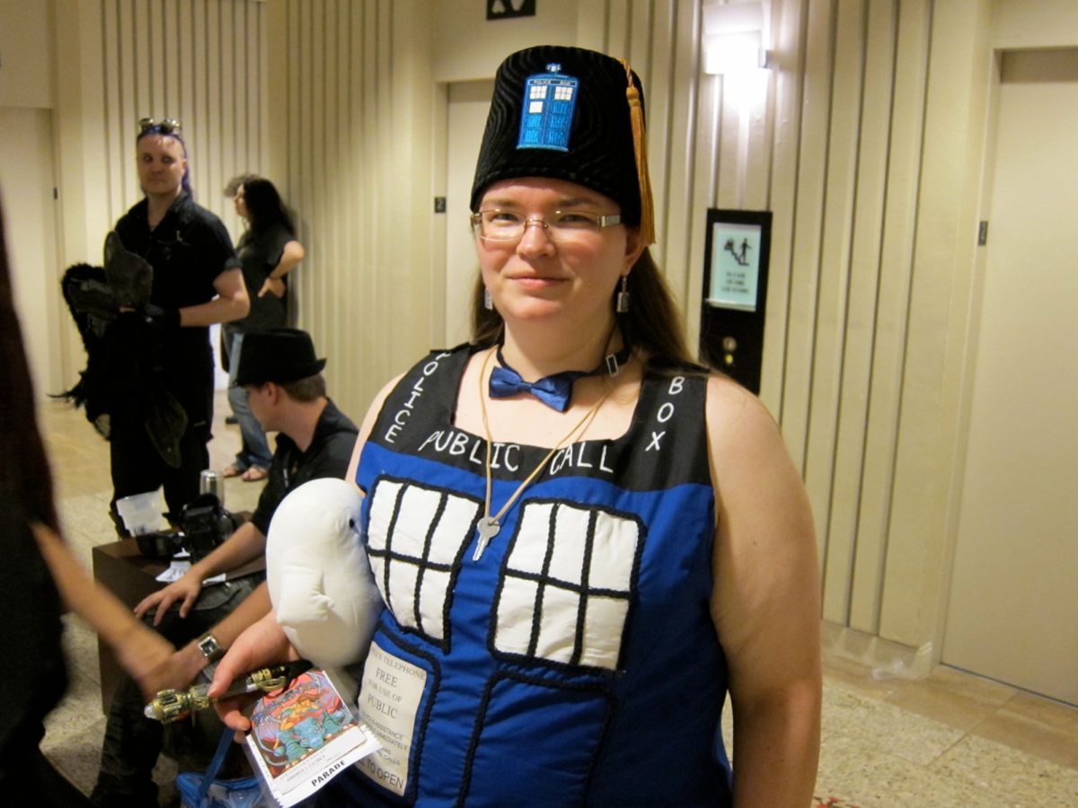 Tardis Lady waiting for the elevator